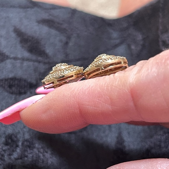 Champagne Diamond earrings in 10K gold - Picture 5 of 8